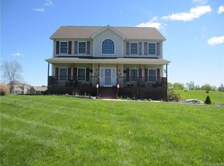 34 Ralph Brach Dr, Shawangunk, NY 12589