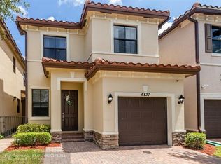 4837 NW 59th St, Tamarac, FL 33319