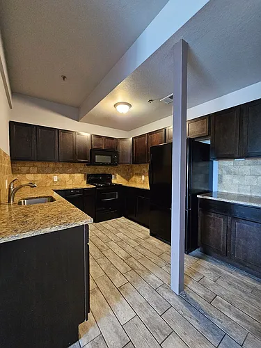 Floor plan 306