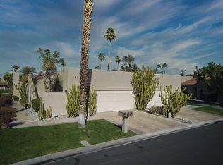 17 Lake Shore Dr, Rancho Mirage, CA 92270