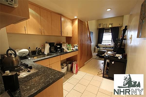 1st image of 315 W 14th St APT 5D