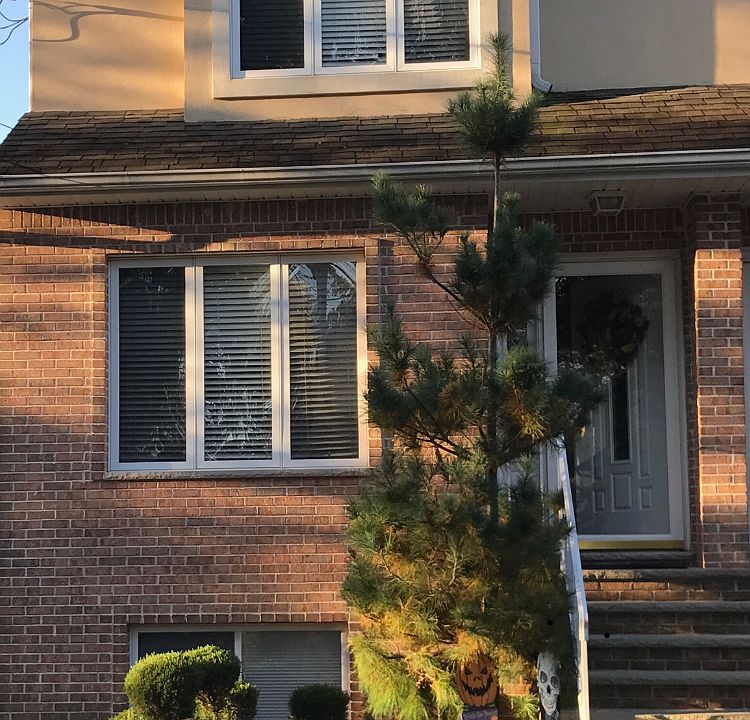1st image of 70 Greeley Ave