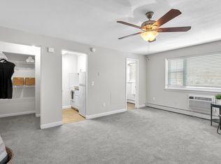 Beacon Square, Chicopee, MA 01020