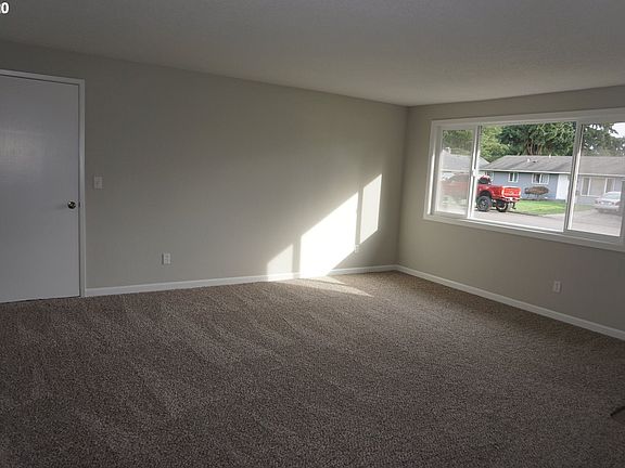5th image of 12614 SE 10th St