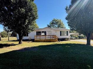 230 Scott Evans Rd, Paris, TN 38242