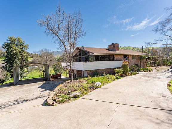 3rd image of 16610 Mustang Drive
