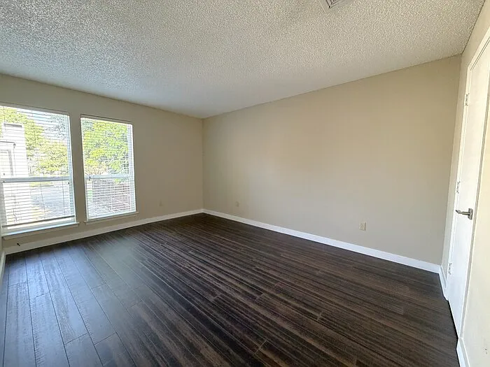 1725 Ashland Ave — Photo 12