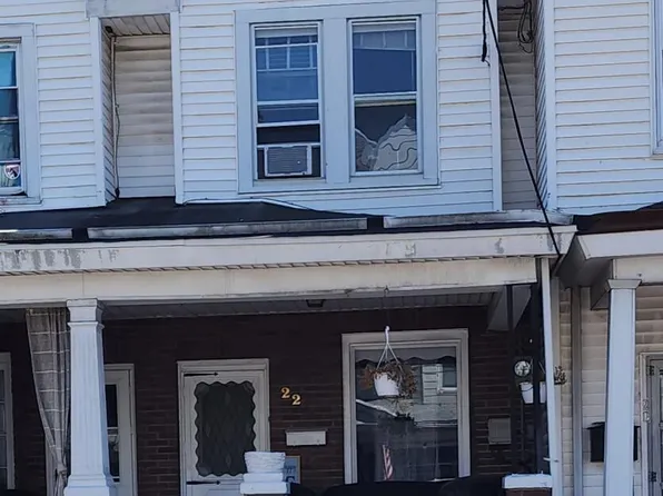 22 East Ave, Mount Carmel, PA 17851