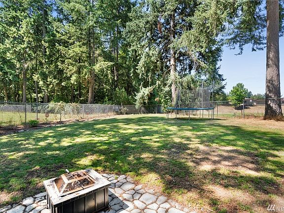5th image of 535 Choker Ct SE