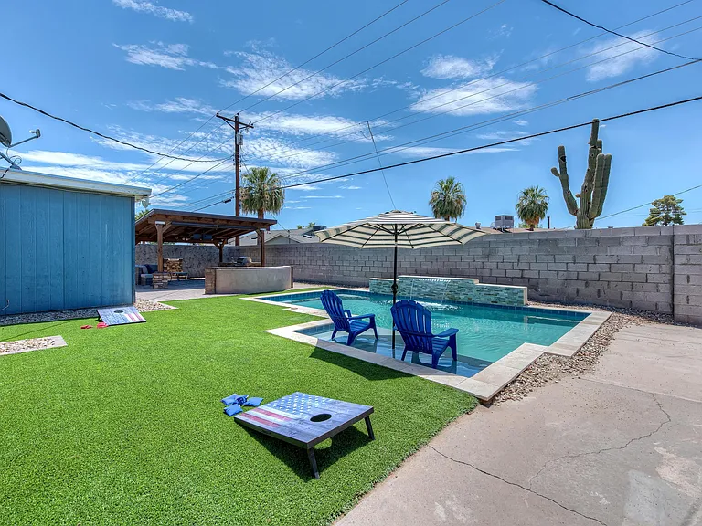 8031 E Oak St — Photo 32
