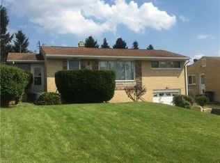 430 Livingston Rd, West Mifflin, PA 15122