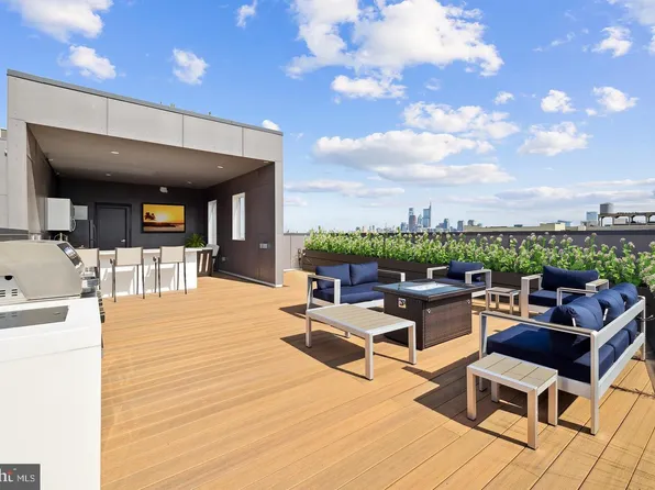 1501 N 31st St #Penthouse 12, Philadelphia, PA 19121
