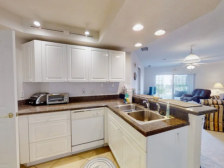 5300 S Atlantic Ave #3502 — Photo 32