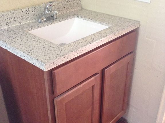 5th image of 207 M A Board St APT 21