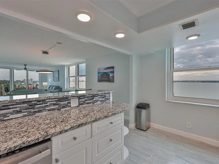 1400 Gulf Blvd #704 — Photo 13
