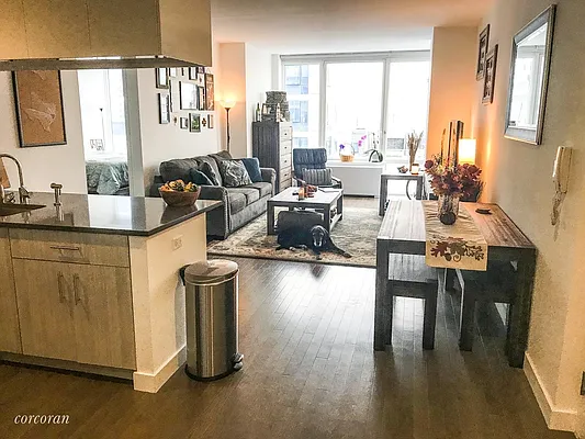 Rented by Corcoran | media 27