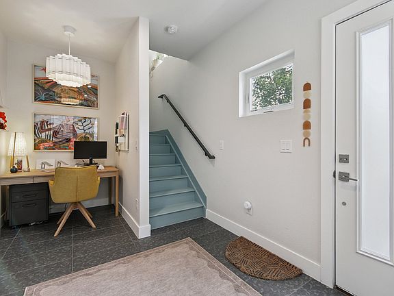 Dedicated office nook