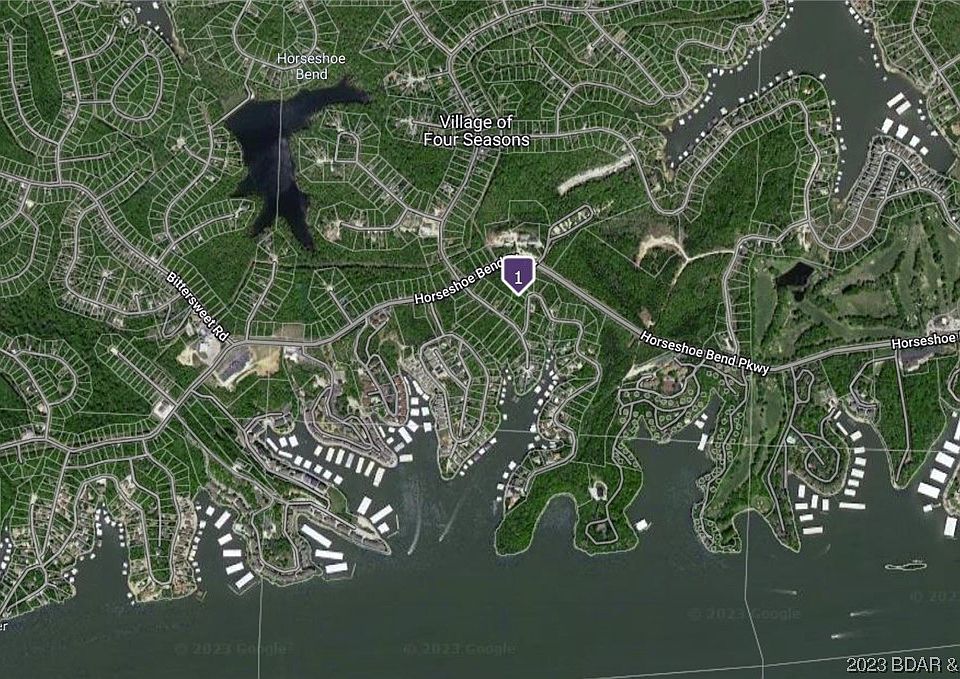 2nd image of Regency Cove Dr