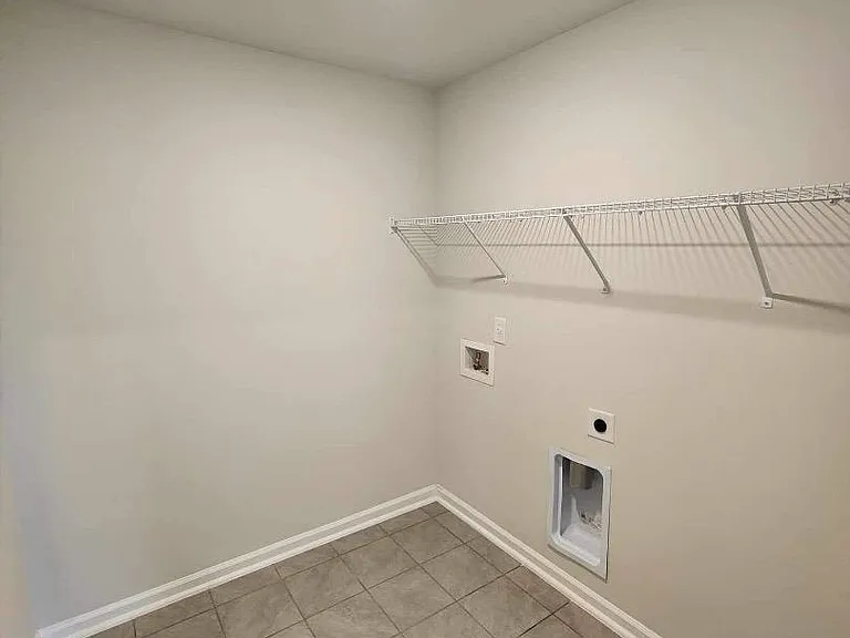 Unit Photo