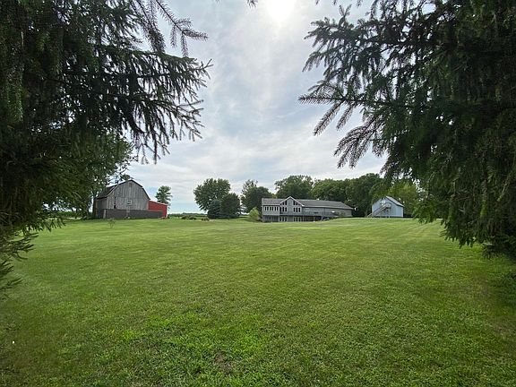 3rd image of 3301 300th Ave