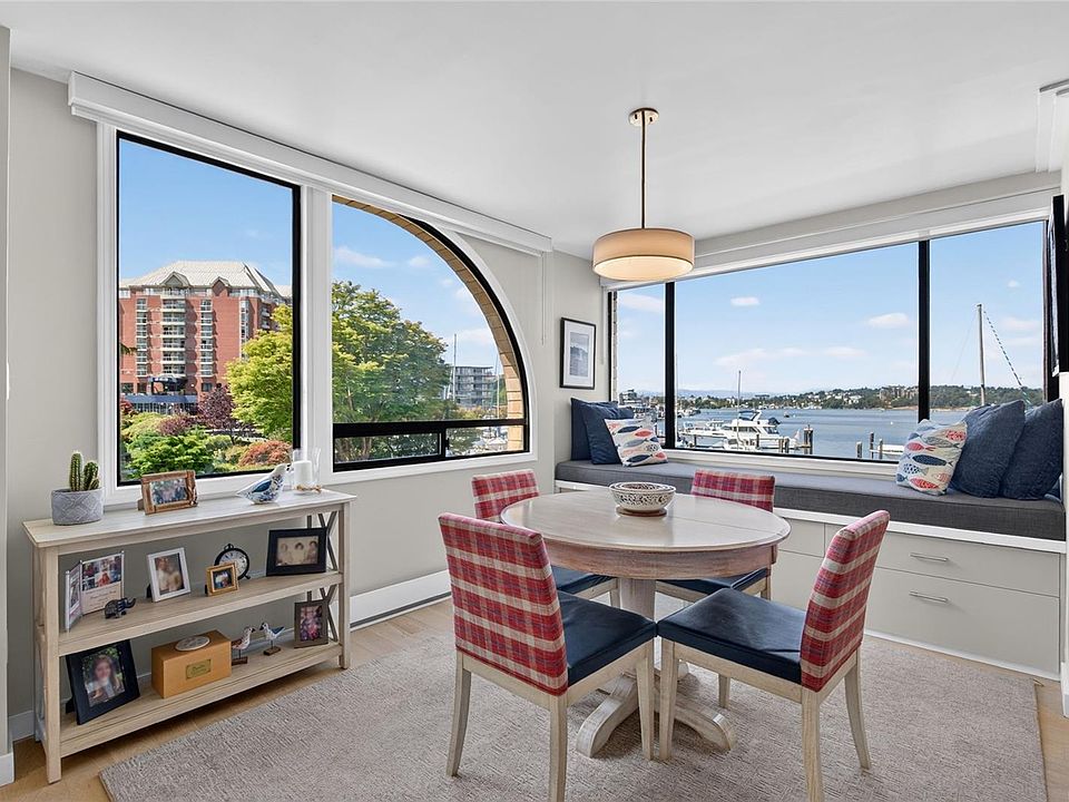 1st image of 640 Montreal St #203