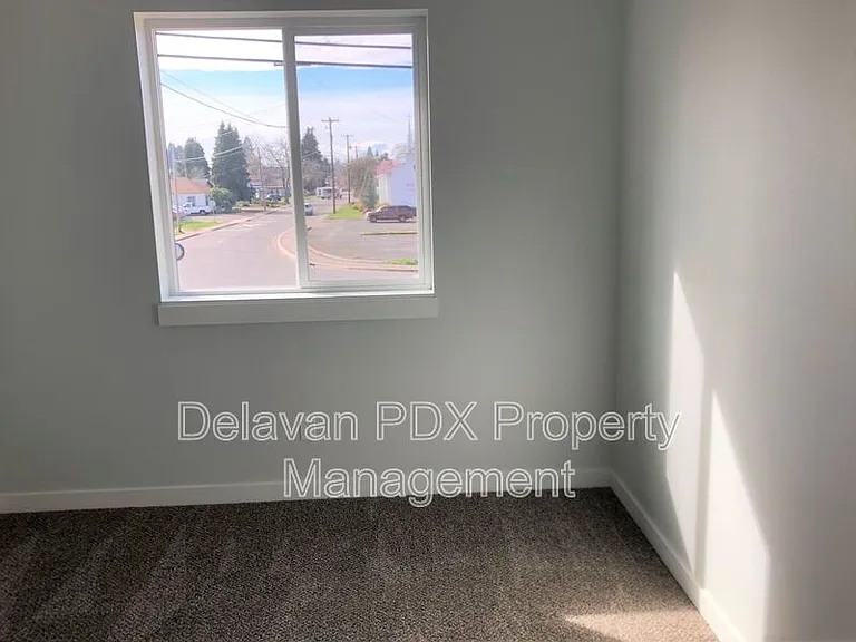 1396 Kimber Ct — Photo 25