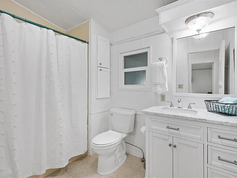 732 Royal Palm Ave — Photo 12