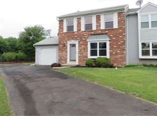 121 Stafford Cir, Lansdale, PA 19446