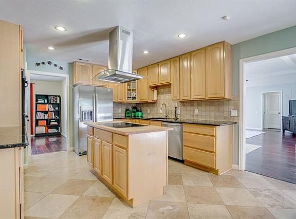 5th image of 2812 W Aspen Ct