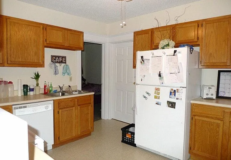 436 Columbus Ave #2 — Photo 5