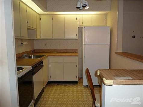 3rd image of 9796 N Belfort Cir #101