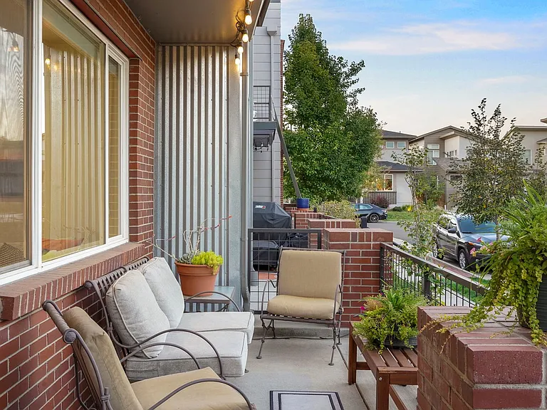 6761 Warren Dr — Photo 16