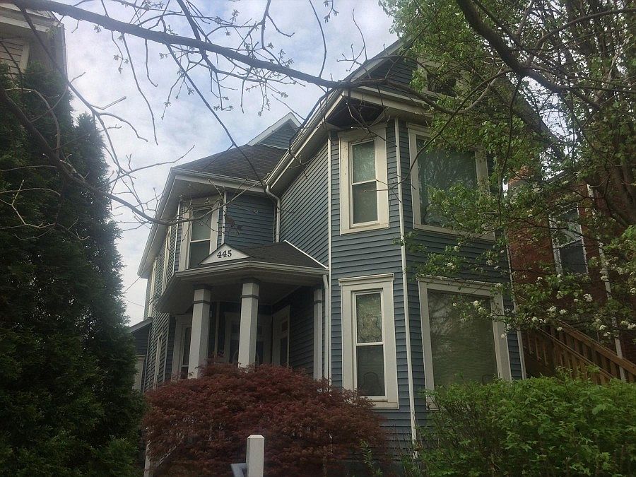 1st image of 445 W 2nd Ave