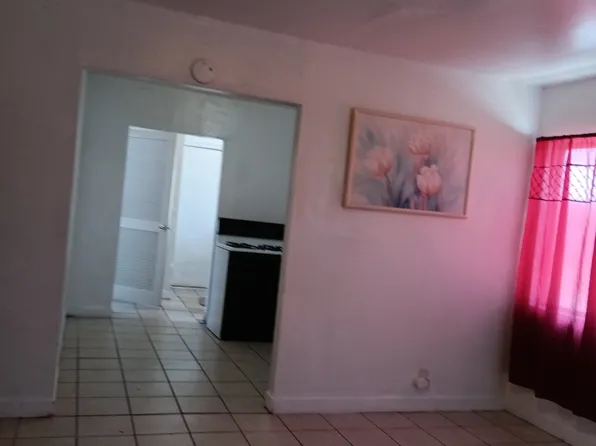 714 P St, Bakersfield, CA 93304