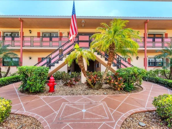 8140 Terrace Garden Dr N Unit 103, Saint Petersburg, FL 33709