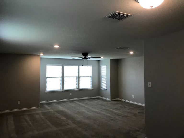 408 Landmark Stone — Photo 16