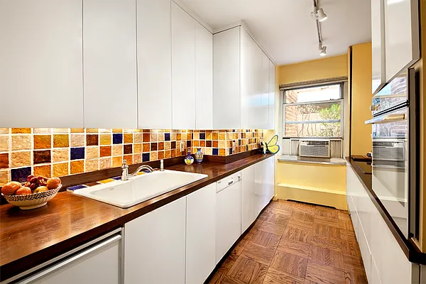 Sold by John J. Grogan & Associates | media 10