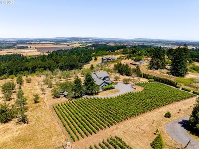 8755 SE Three Trees Ln, Amity, OR, 97101