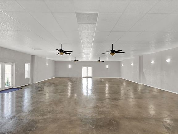 3rd image of 7011 Avenue E