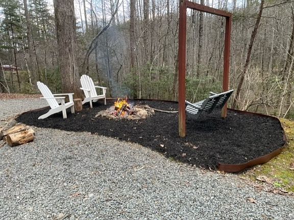 2nd image of 114 Kimberly Ln