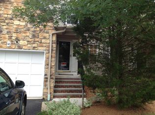 48 Dewitt Ln #53, Hillsborough, NJ 08844