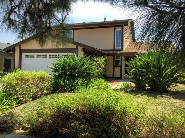 18706 Clydepark Ave, Cerritos, CA 90703
