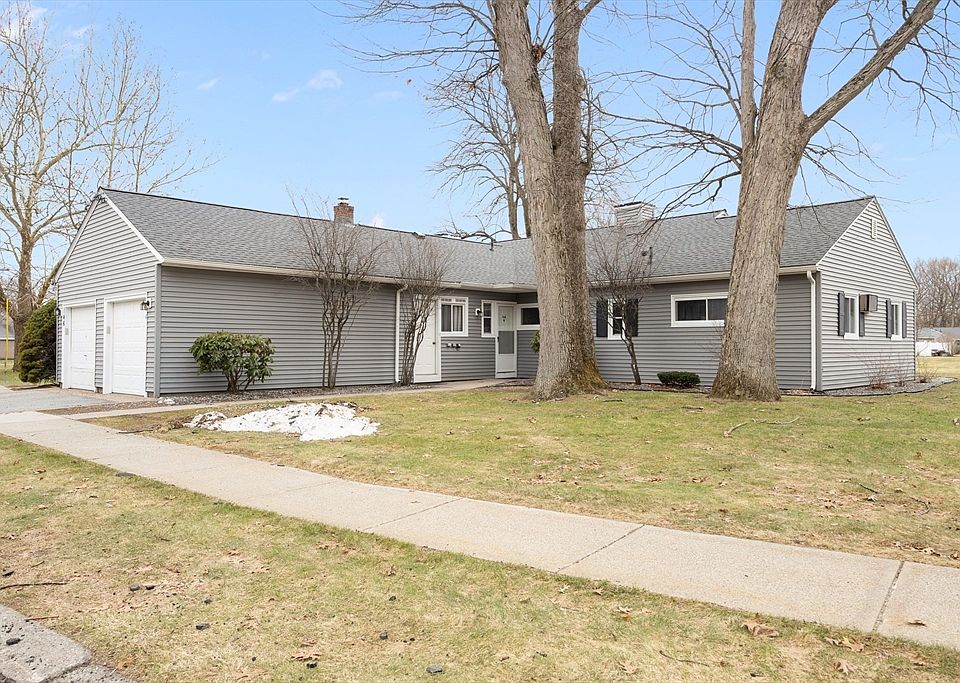 1st image of 144 Horseshoe Dr Unit 144