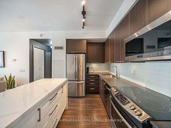 2nd image of 10 Park Lawn Rd #1705