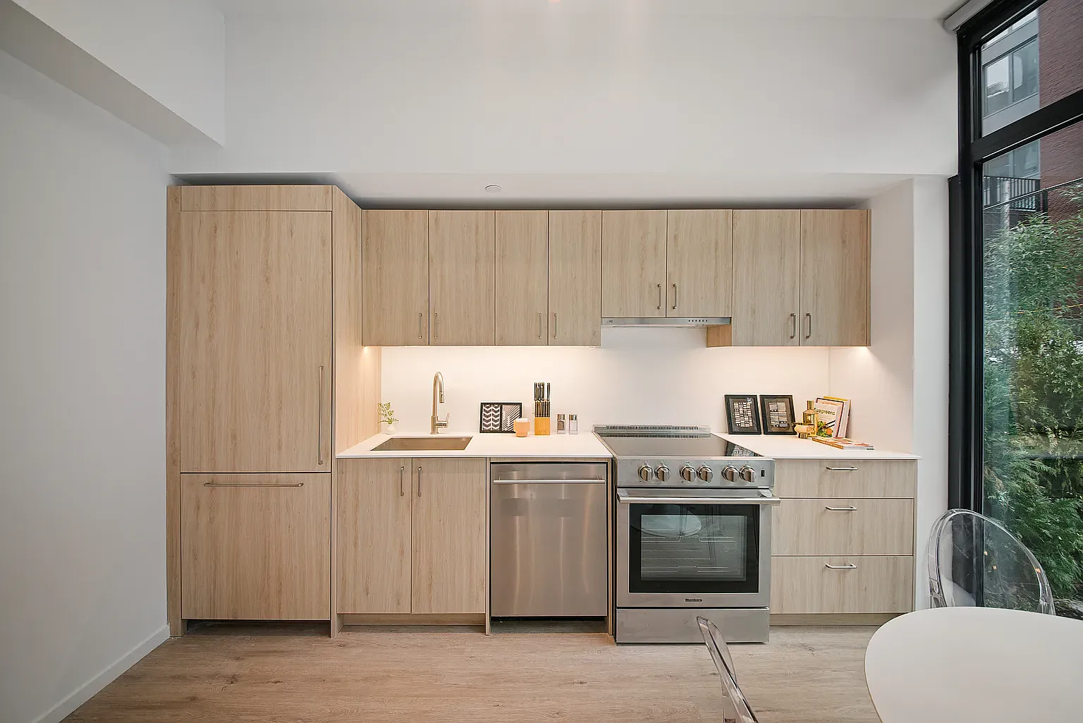 12 Halsey Street — Photo 3