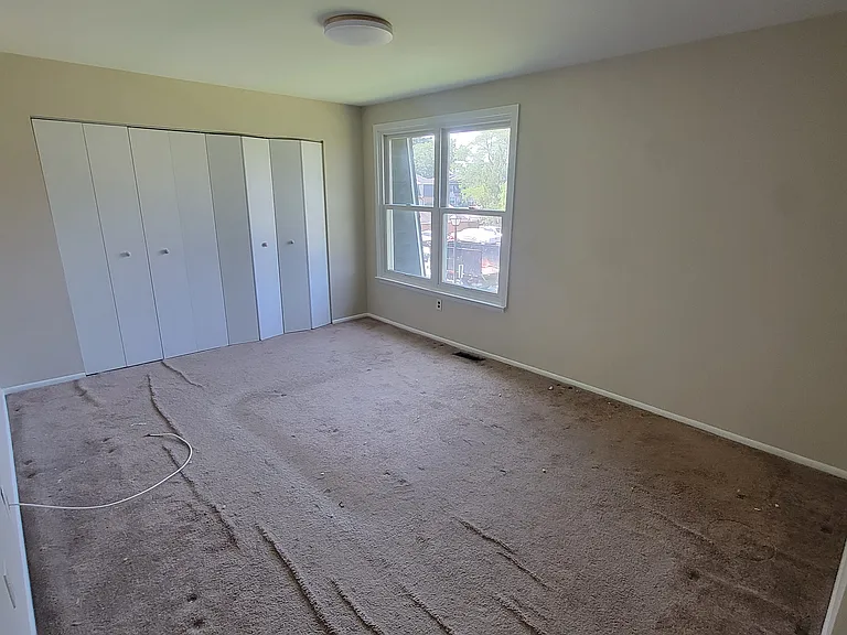 1055 Harbour Dr — Photo 15