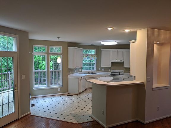 Kitchen with breakfast nook.