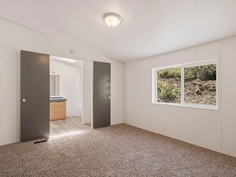 9192 Olalla Canyon Rd — Photo 9