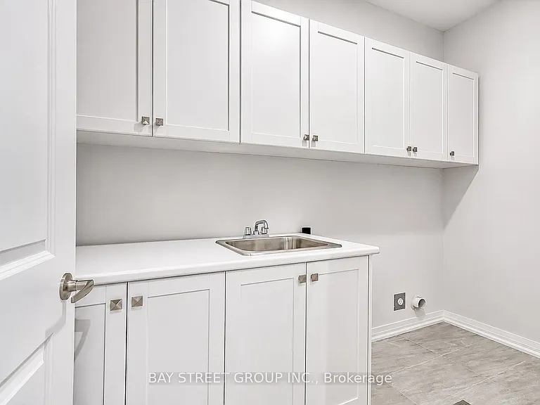 274 McKean Dr — Photo 26