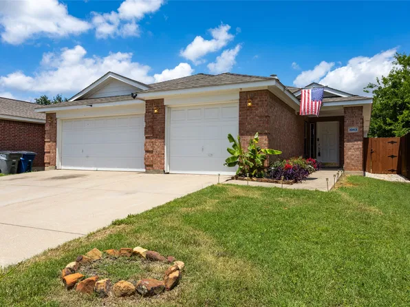 1063 Port Sullivan Dr, Little Elm, TX 75068